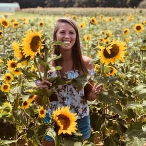 Meet your Posher, Noel